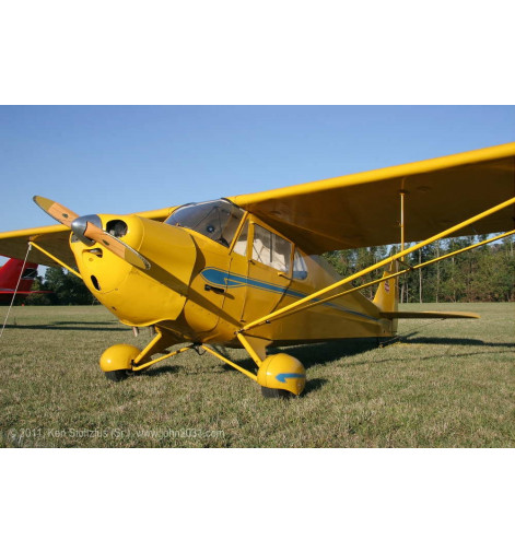 Piper J-4E Cub Coupe