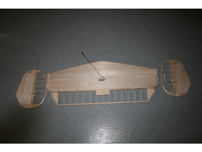 Beech D-18_6