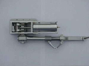 Sierra Giant Scale P-51 Main Gear Plate mounted w/ Door Arms 